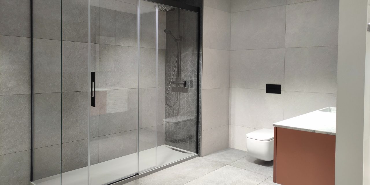 Claves para elegir la mampara de baño perfecta